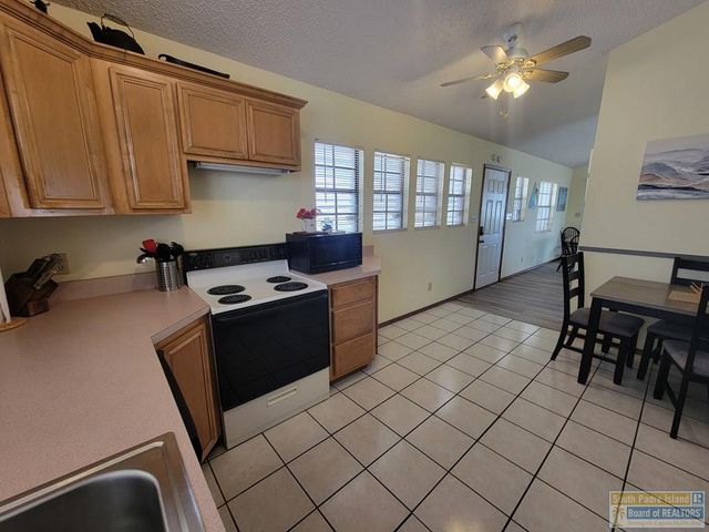 782 E Oyster Dr., Port Isabel, TX 78578