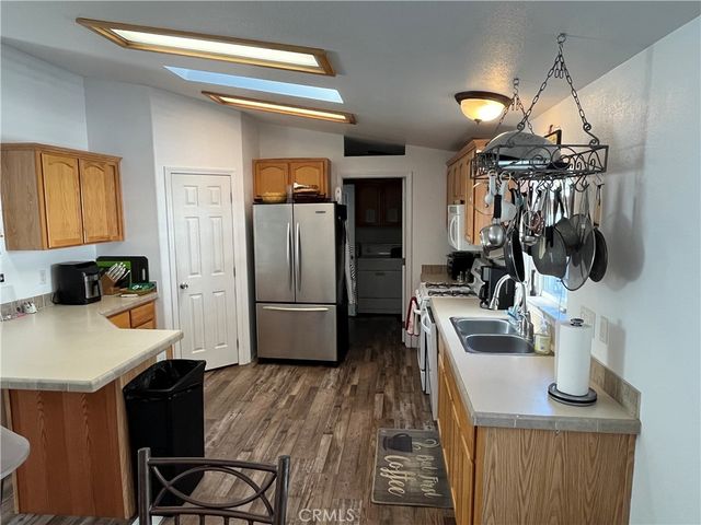 39950 7 Oaks 41, Angelus Oaks, CA 92305