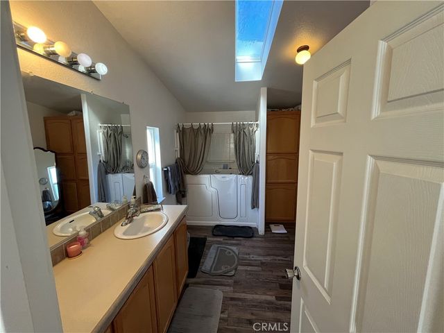 39950 7 Oaks 41, Angelus Oaks, CA 92305