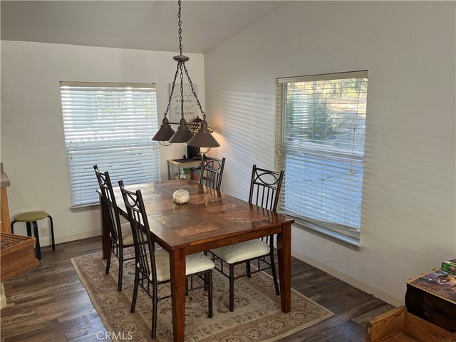 39950 7 Oaks 41, Angelus Oaks, CA 92305