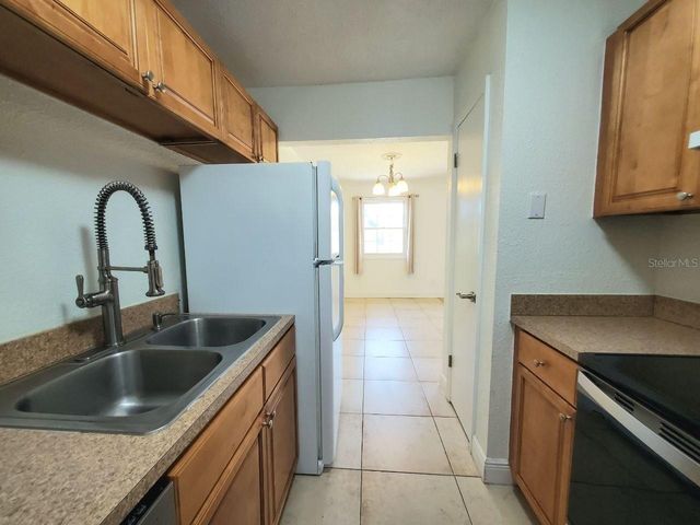 13832 ORANGE SUNSET DRIVE 202, Tampa, FL 33618