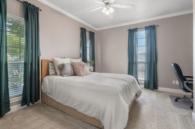 9440 Red River Street, Woodway, TX 76712