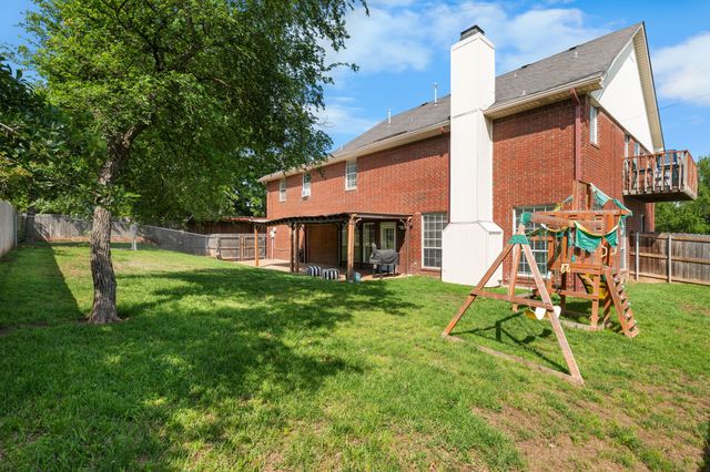 9440 Red River Street, Woodway, TX 76712