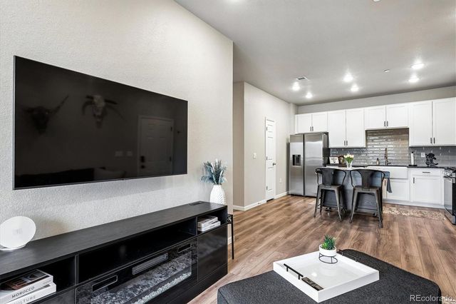 9962 W Victoria Place 301, Littleton, CO 80127