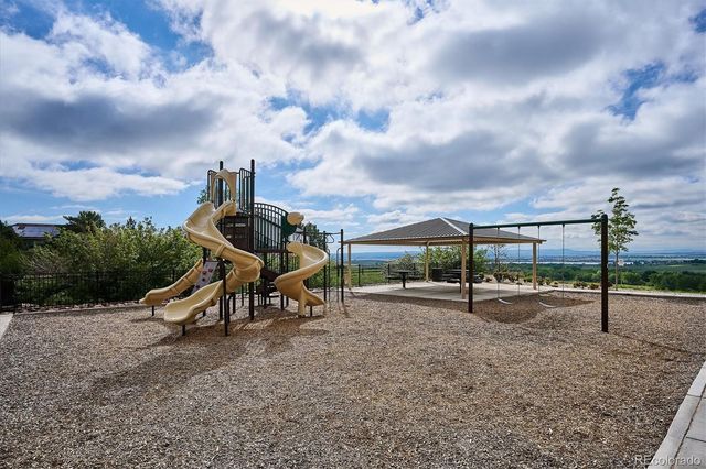 9962 W Victoria Place 301, Littleton, CO 80127