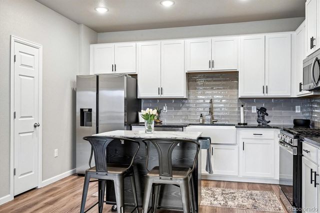 9962 W Victoria Place 301, Littleton, CO 80127