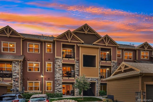 9962 W Victoria Place 301, Littleton, CO 80127