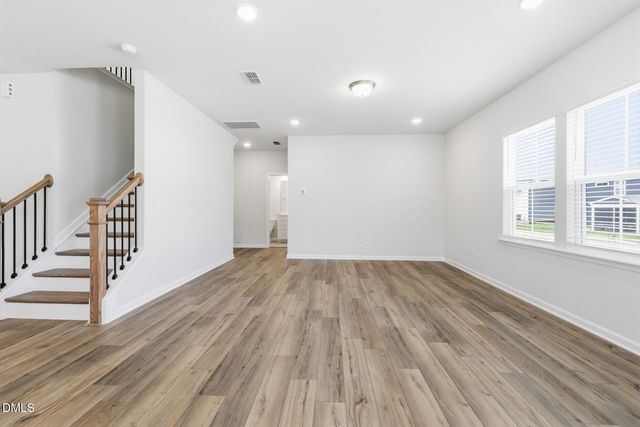 549 Prestonfield Way, Raleigh, NC 27603