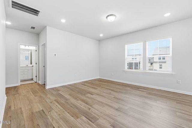 549 Prestonfield Way, Raleigh, NC 27603