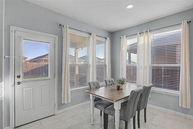 1033 Madelia Avenue, Fort Worth, TX 76177