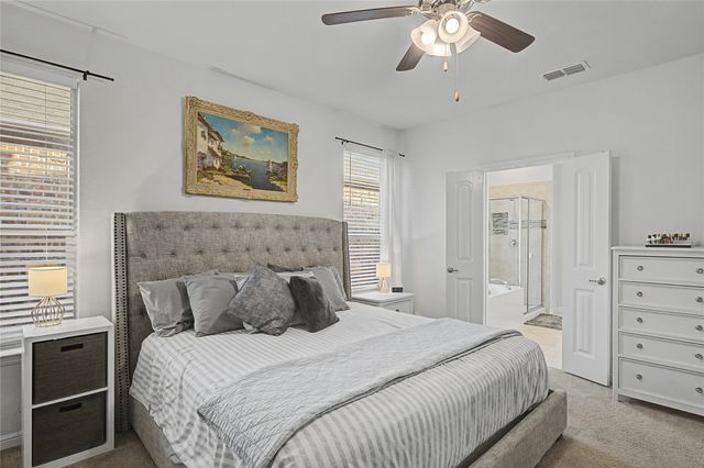 1033 Madelia Avenue, Fort Worth, TX 76177