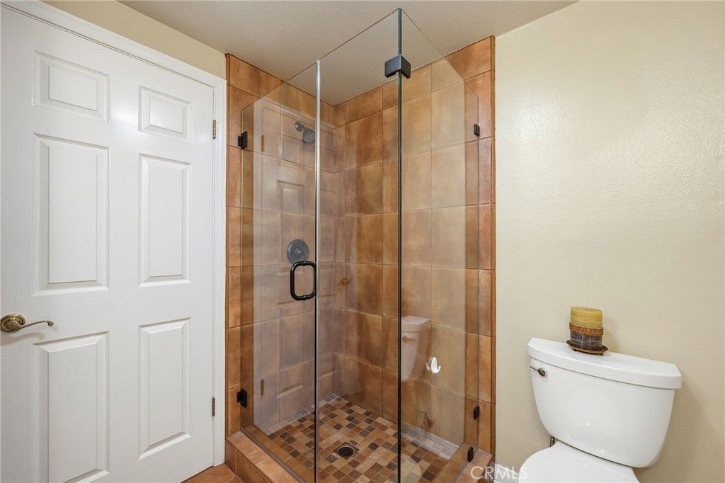 Image 30 of property listing at 137 W Greystone Avenue, Monrovia, CA 91016