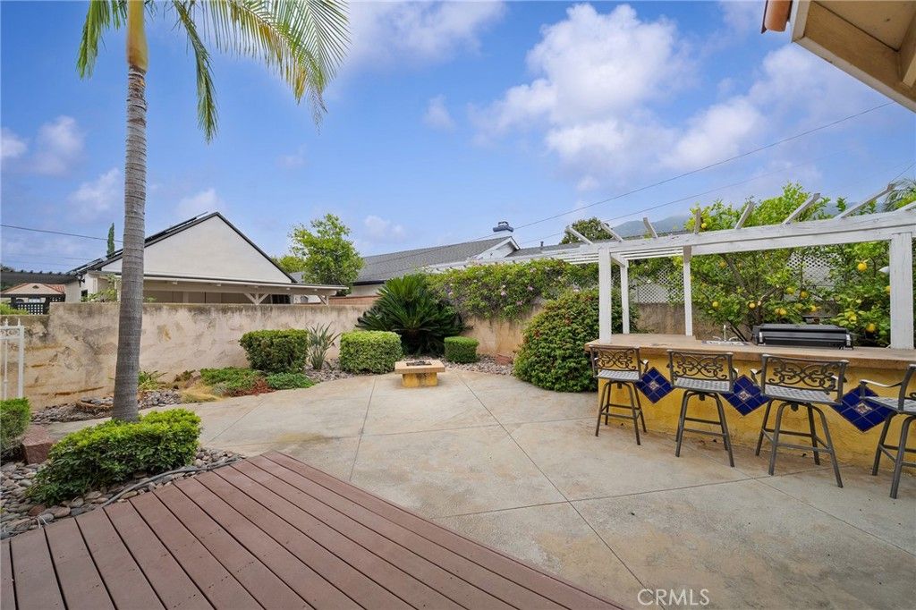 Image 44 of property listing at 137 W Greystone Avenue, Monrovia, CA 91016