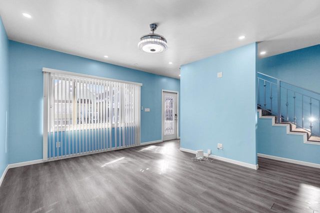 2045 S 15th PLACE, Milwaukee, WI 53204