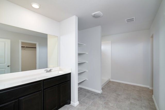 5813 Morrow Point Drive, Denton, TX 76226