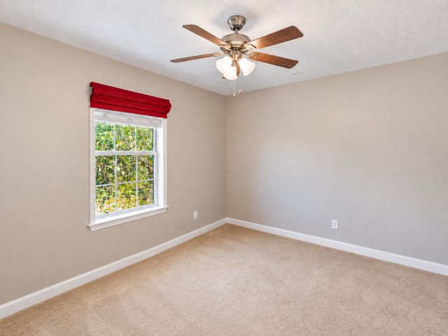 13526 Robin Hill Court, Houston, TX 77059