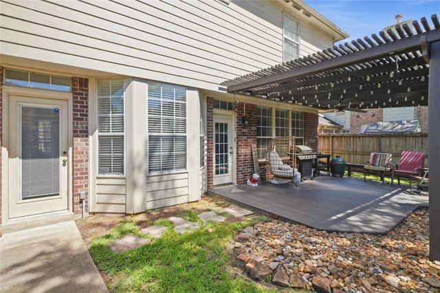13526 Robin Hill Court, Houston, TX 77059