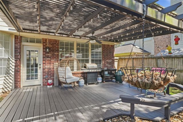 13526 Robin Hill Court, Houston, TX 77059