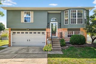 2406 Lombard Lane, Imperial, MO 63052
