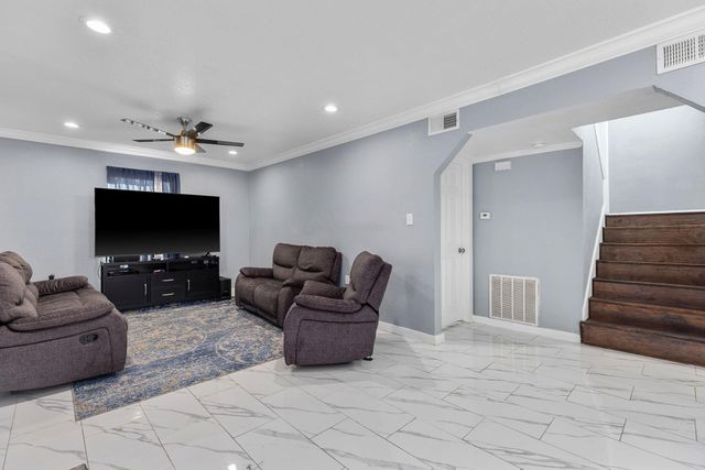 1110 S 9th ST, Temple, TX 76504