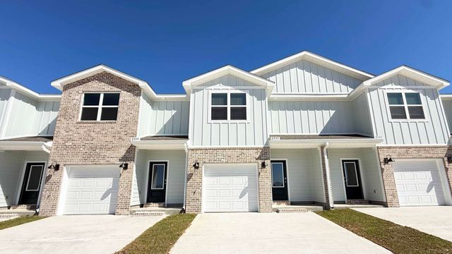 2459 Cliff Hollow Circle, Gulf Breeze, FL 32563