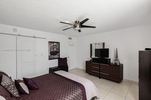 17800 Atlantic Blvd 203, Sunny Isles Beach, FL 33160