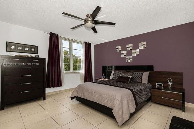 17800 Atlantic Blvd 203, Sunny Isles Beach, FL 33160
