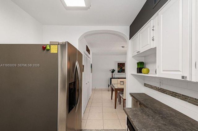 17800 Atlantic Blvd 203, Sunny Isles Beach, FL 33160