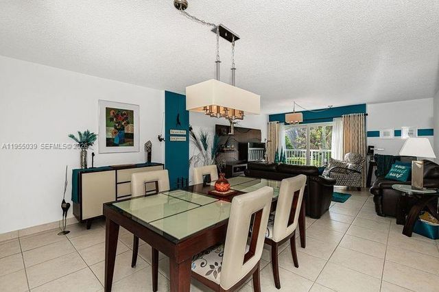 17800 Atlantic Blvd 203, Sunny Isles Beach, FL 33160