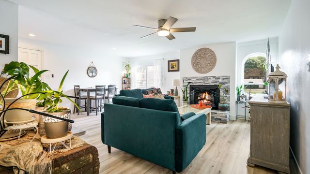 6005 Danbury Lane 103, Dallas, TX 75206