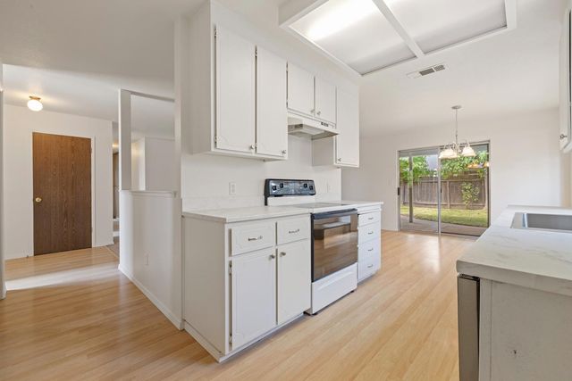 947 Kingery Dr, Ripon, CA 95366