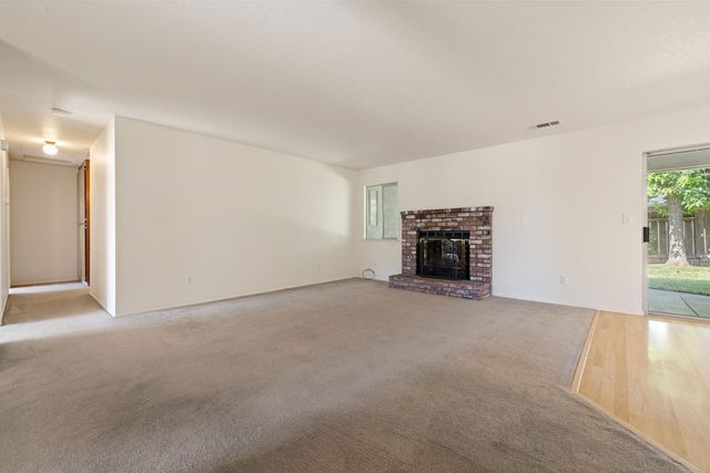 947 Kingery Dr, Ripon, CA 95366