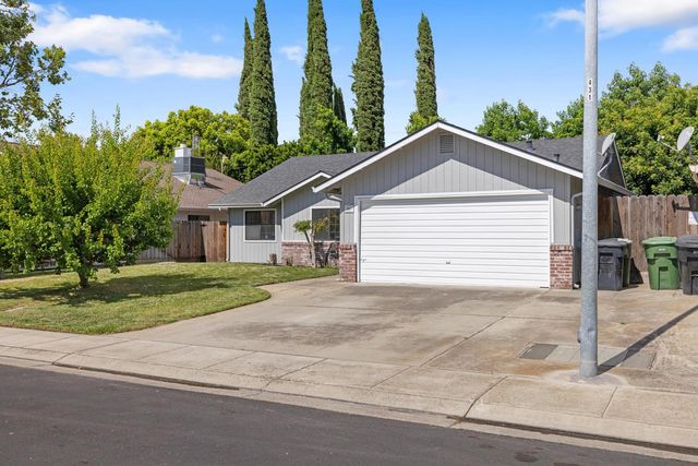 947 Kingery Dr, Ripon, CA 95366