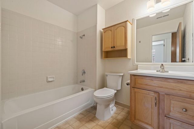 947 Kingery Dr, Ripon, CA 95366