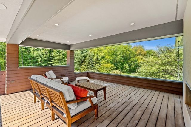 5 Redwood Cir, Boylston, MA 01505