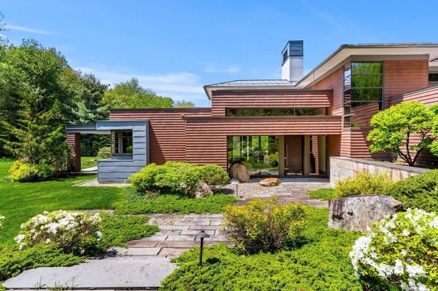 5 Redwood Cir, Boylston, MA 01505