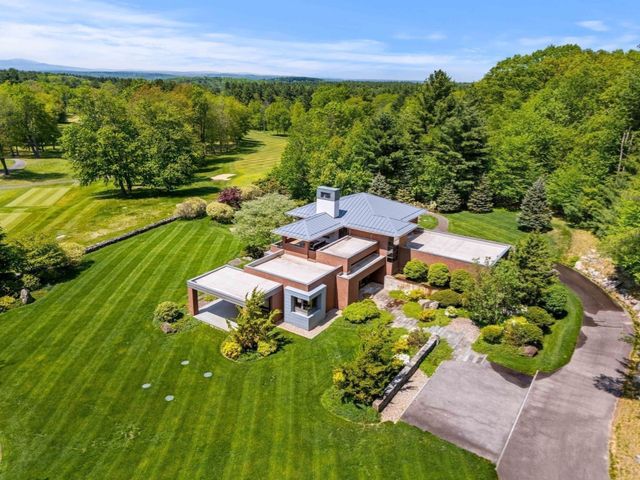 5 Redwood Cir, Boylston, MA 01505