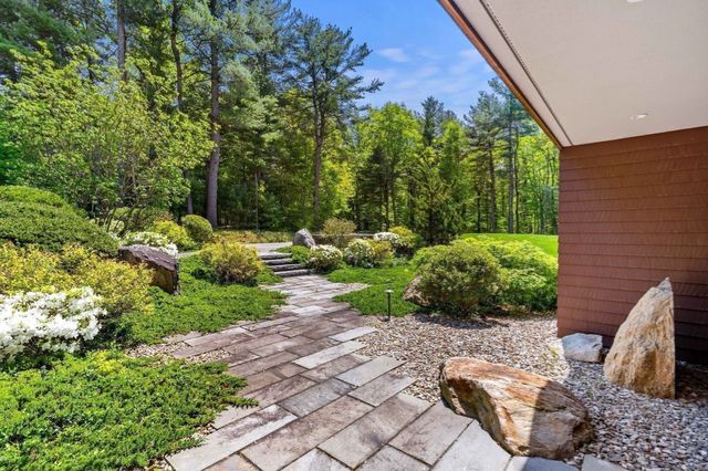 5 Redwood Cir, Boylston, MA 01505