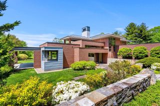 5 Redwood Cir, Boylston, MA 01505