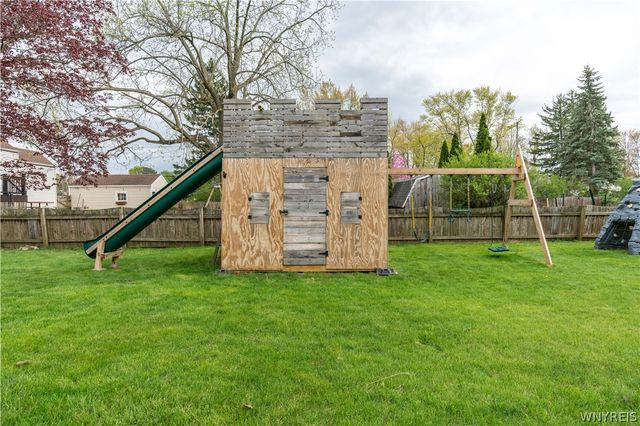 3290 Wildwood Drive, Hamburg, NY 14075