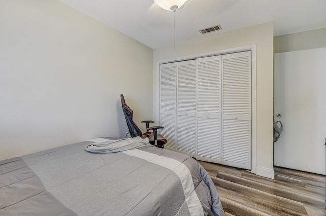 4003 W Woodscape Drive 2-k, Miramar, FL 33023