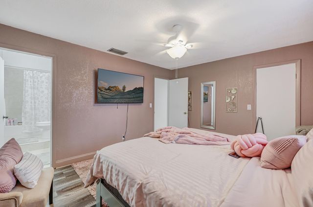 4003 W Woodscape Drive 2-k, Miramar, FL 33023