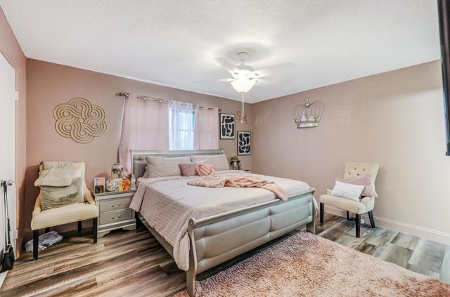 4003 W Woodscape Drive 2-k, Miramar, FL 33023