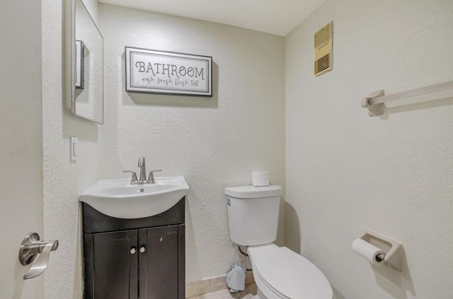 4003 W Woodscape Drive 2-k, Miramar, FL 33023