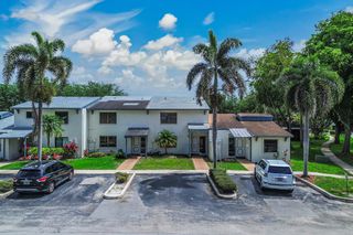 4003 W Woodscape Drive 2-k, Miramar, FL 33023