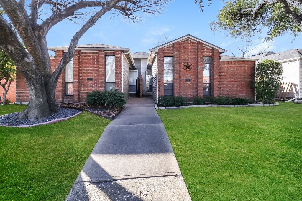 6308 Winton Street, Dallas, TX 75214