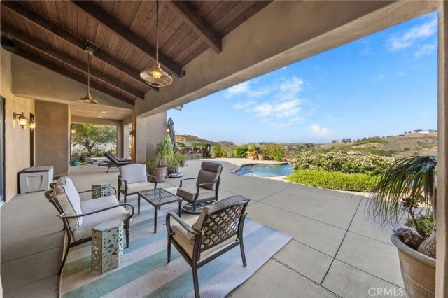 27050 Via Vanessa, Temecula, CA 92590