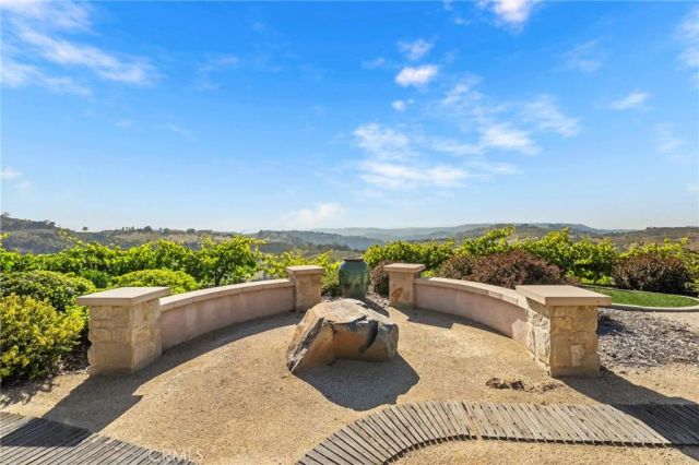 27050 Via Vanessa, Temecula, CA 92590