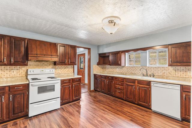 3225 Ashby Fork Road, Petersburg, KY 41080