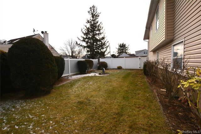 96 New York Avenue, West Hempstead, NY 11552